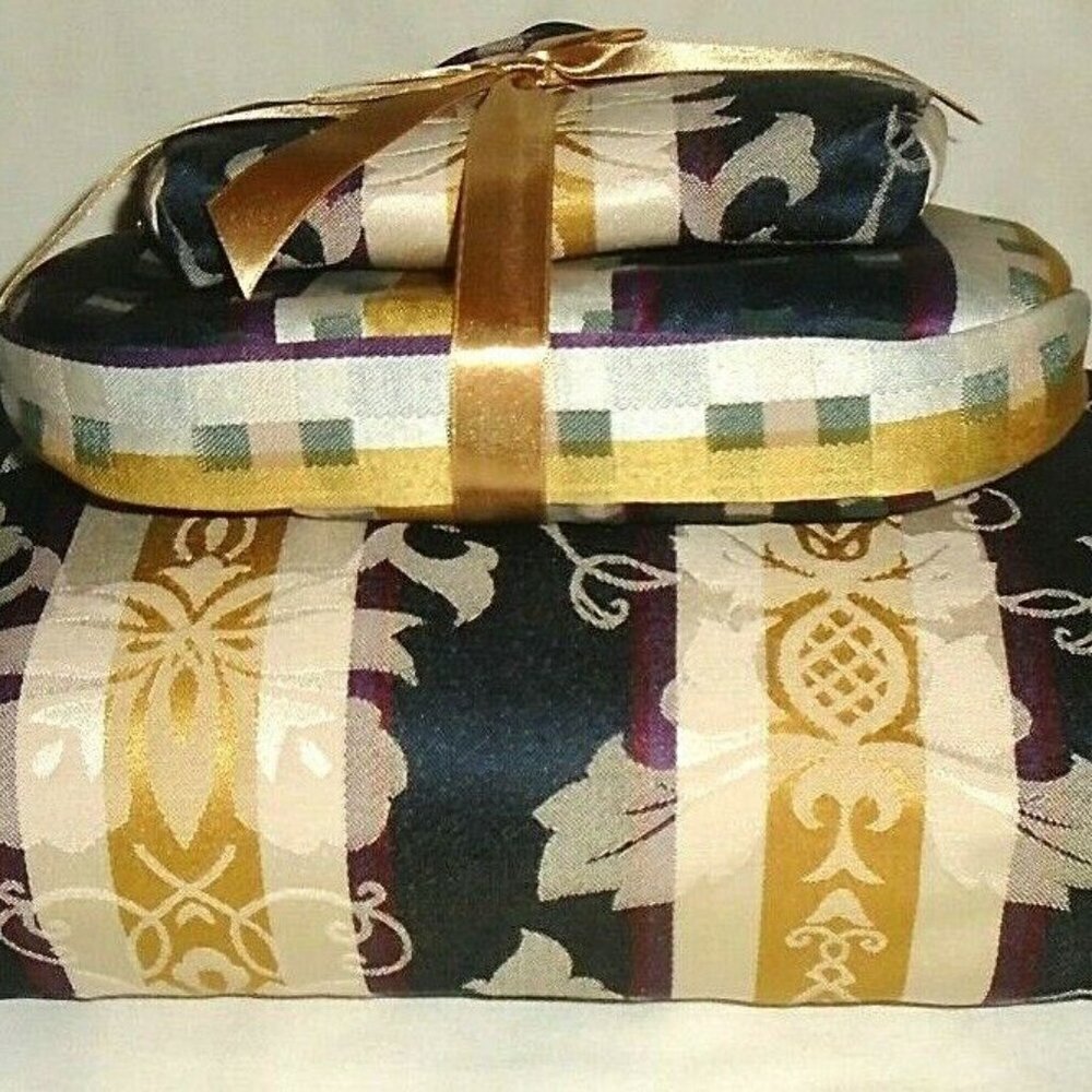 Vintage Beautiful 3 Piece Cosmetic Jewelry Travel Organizer Storage Nesting Bags
